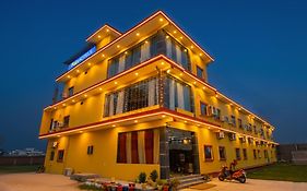 Fabhotel Shree Venkatesh Nileyam - 300M From Ram Janam Bhumi